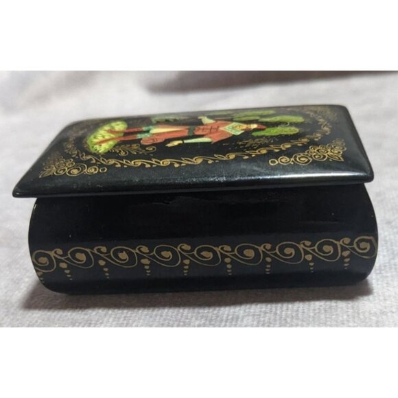 Vintage Russian Frog Princess Palekh Hand Painted Trinket Box - Picture 5 of 6